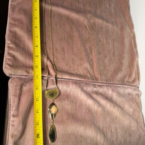 Natural Agate Stones • Gold-Tone Chain • Long Pendant Necklace • Boho Statement - Picture 5 of 7